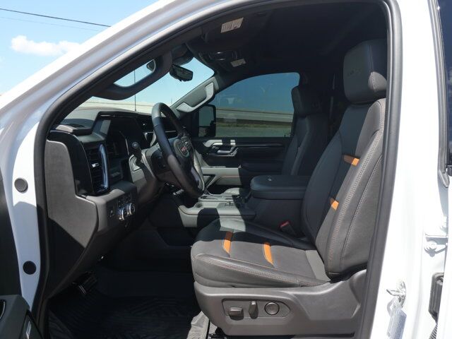 2025 GMC Sierra 2500HD AT4 San Juan TX