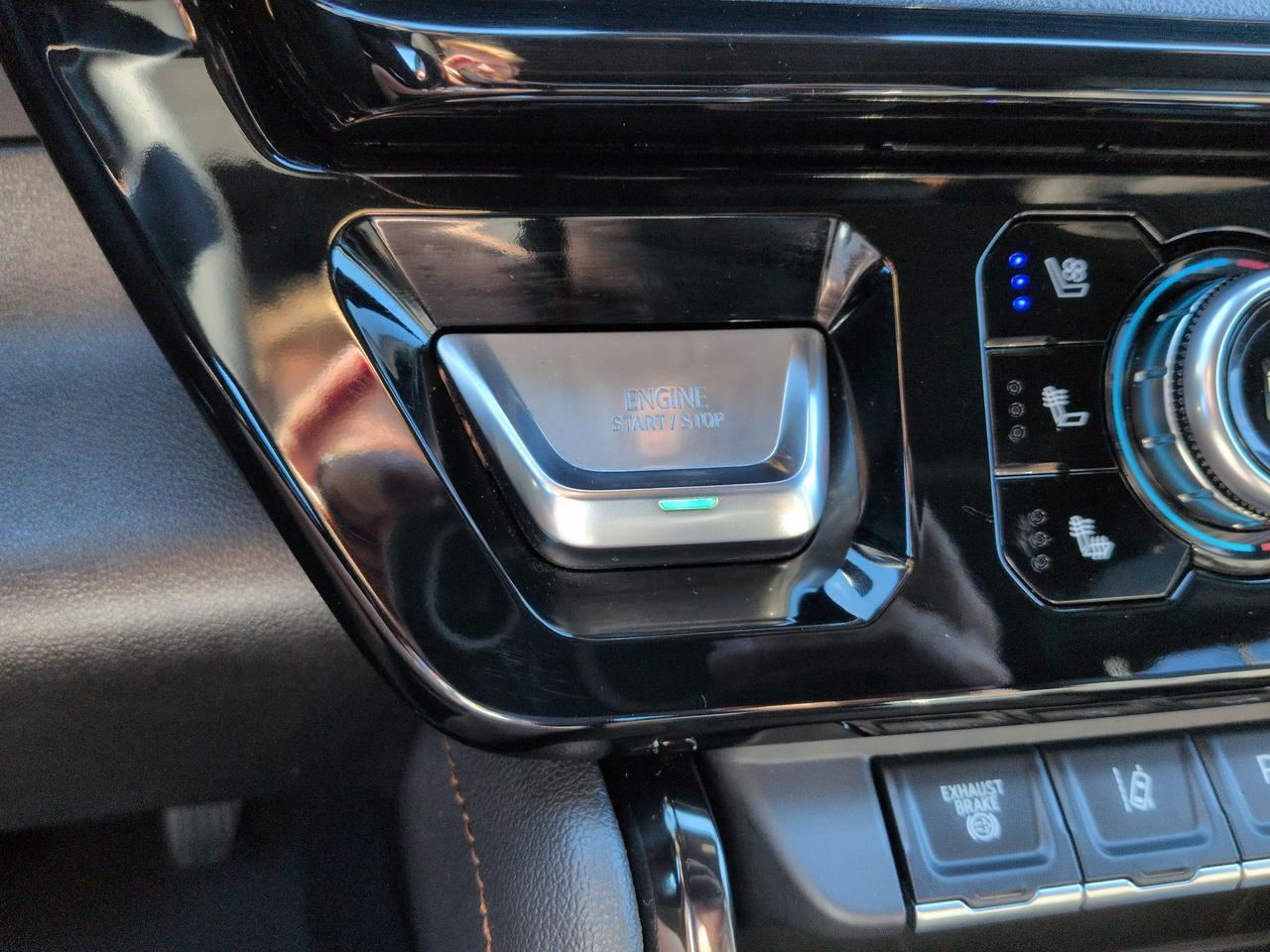 2025 GMC Sierra 2500HD AT4 Winder GA