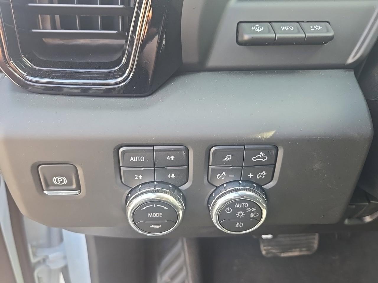 2025 GMC Sierra 2500HD AT4 Fredericksburg VA