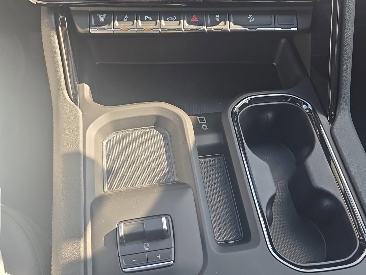 2025 GMC Sierra 2500HD AT4 Fredericksburg VA