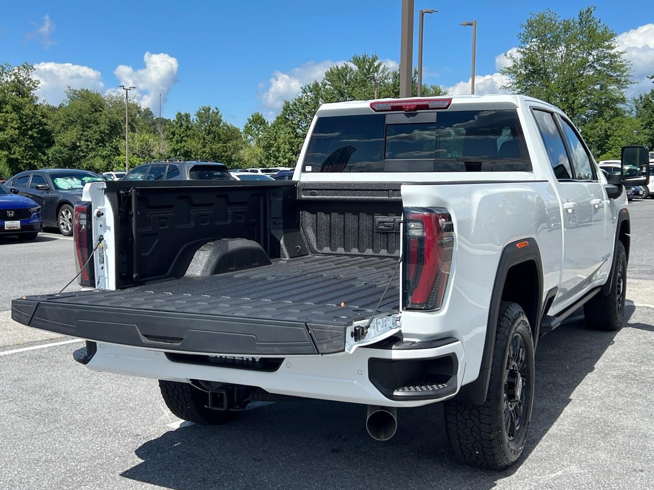2025 GMC Sierra 2500HD AT4 Hagerstown MD
