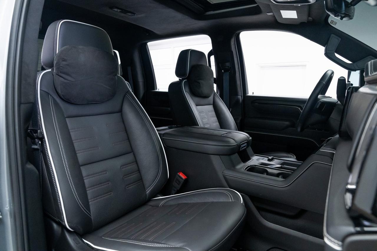 2025 GMC Sierra 2500HD AT4X 1 Owner Vented Seats Bose Audio Portland OR