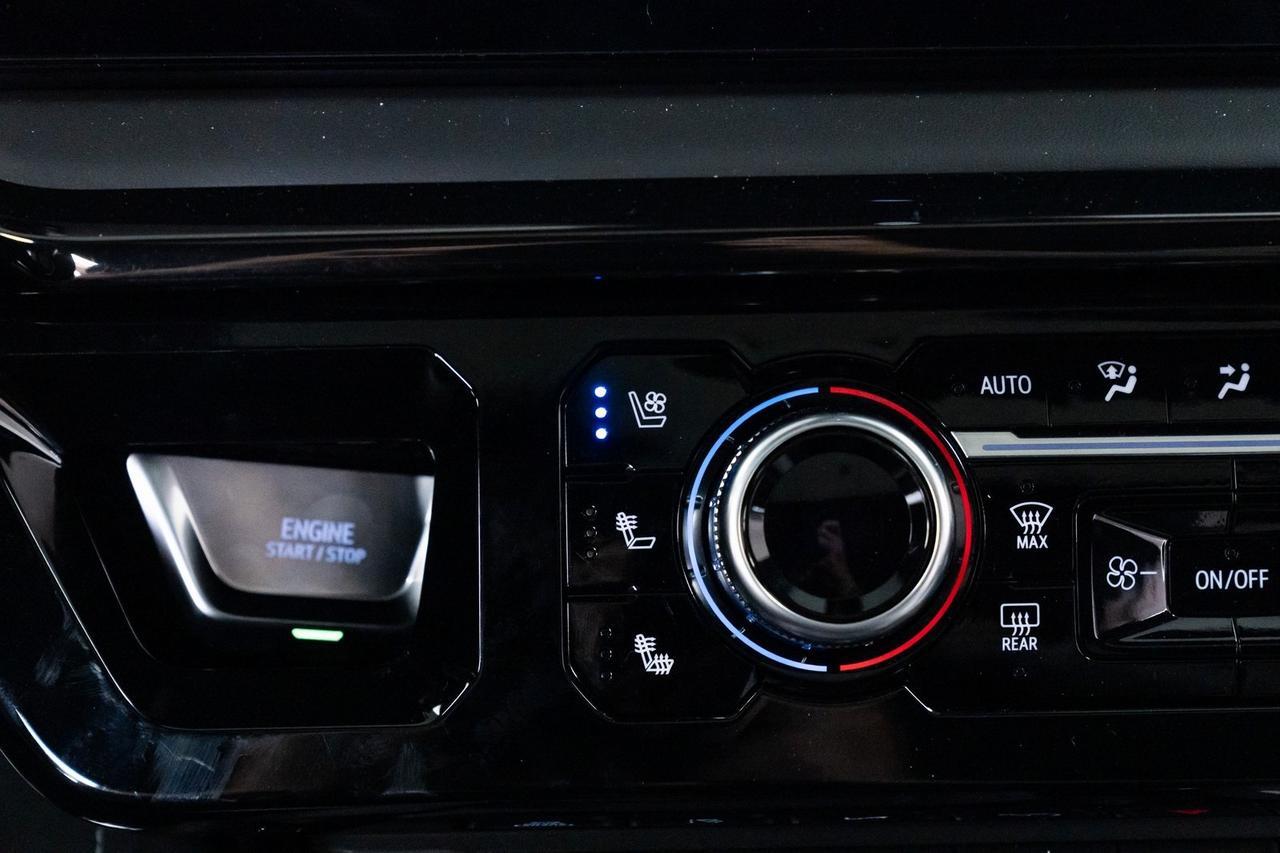 2025 GMC Sierra 2500HD AT4X 1 Owner Vented Seats Bose Audio Portland OR