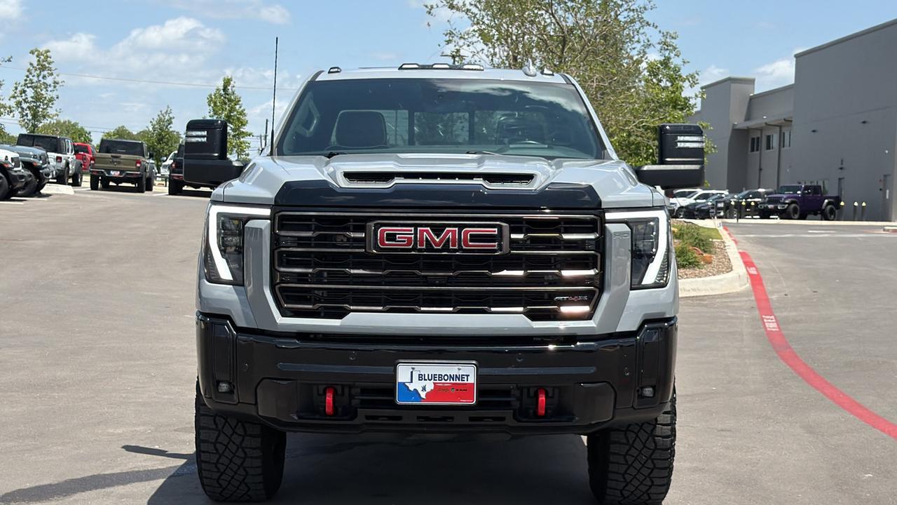 2025 GMC Sierra 2500HD AT4X