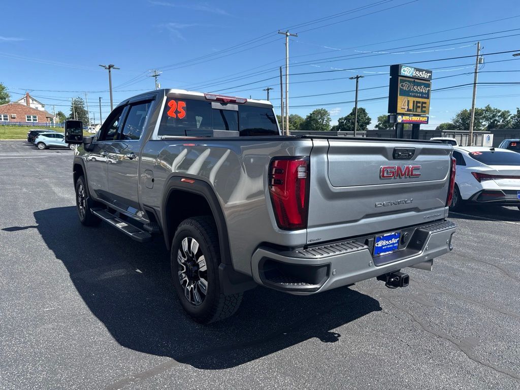 2025 GMC Sierra 2500HD Denali