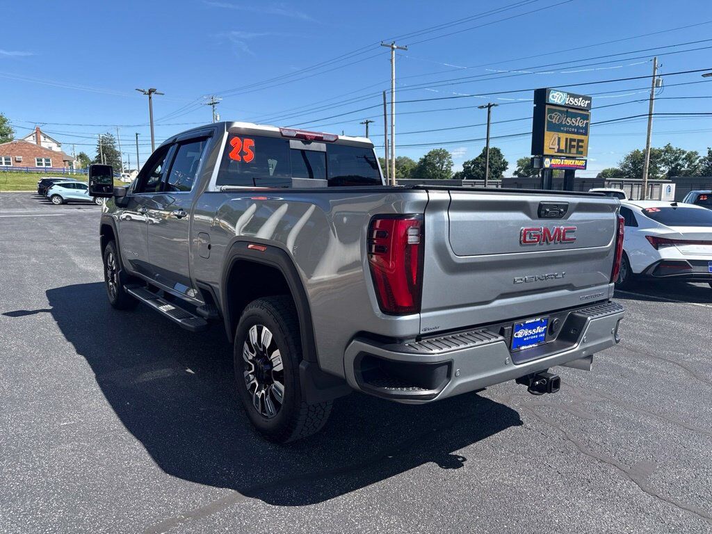 2025 GMC Sierra 2500HD Denali