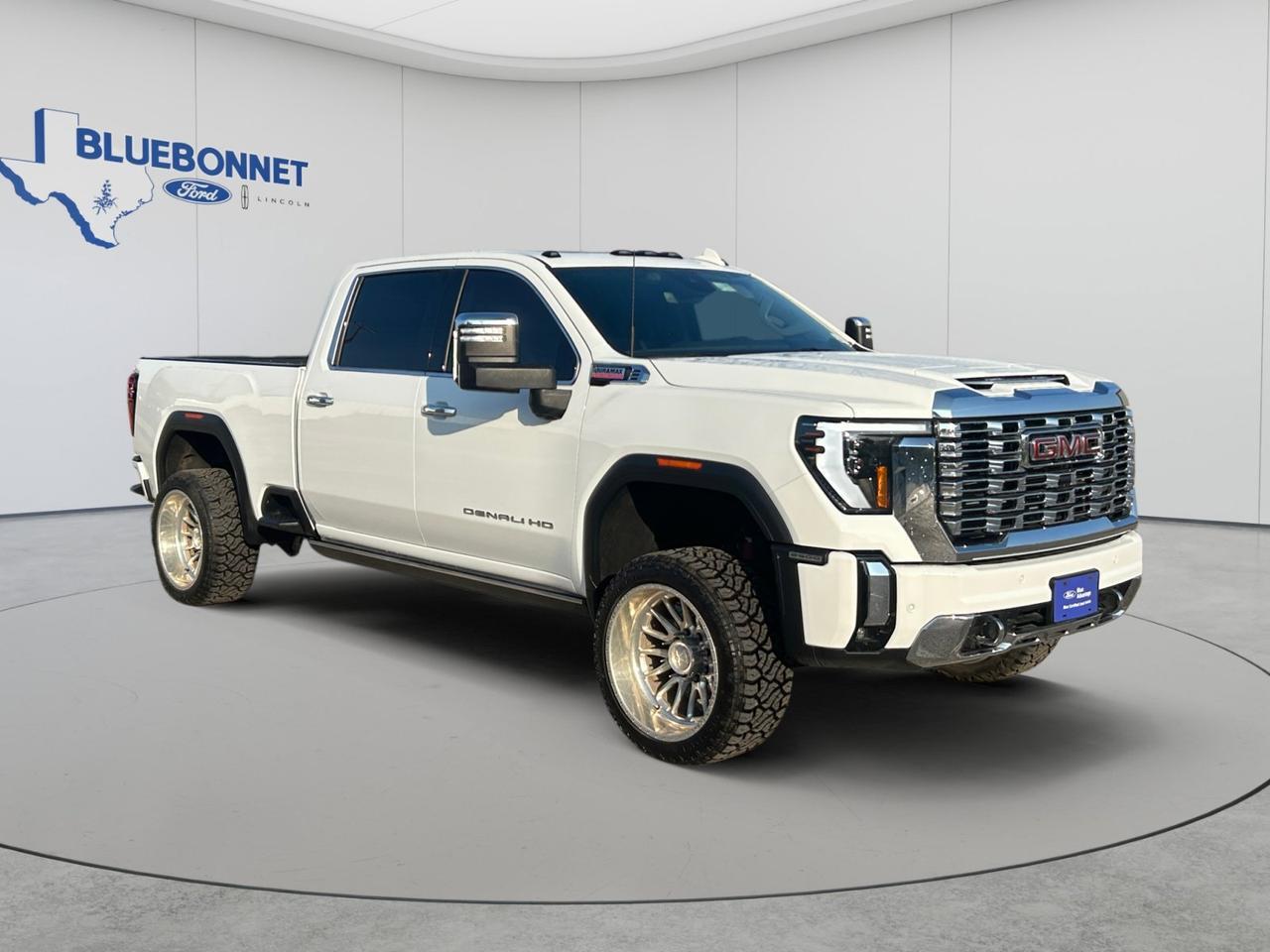 2025 GMC Sierra 2500HD Denali