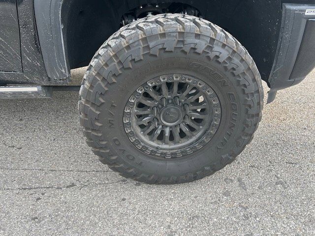 2025 GMC Sierra 2500HD Denali