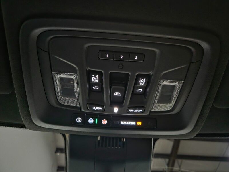2025 GMC Sierra 2500HD Denali Ultimate Cognito TSO GPS Camera Sunroof 6.6L Duramax Diesel Arlington TX