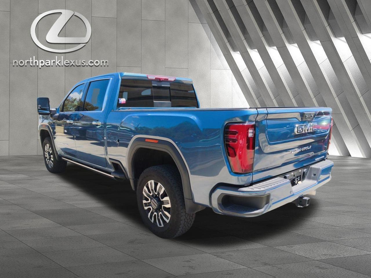 2025 GMC Sierra 2500HD Denali Ultimate