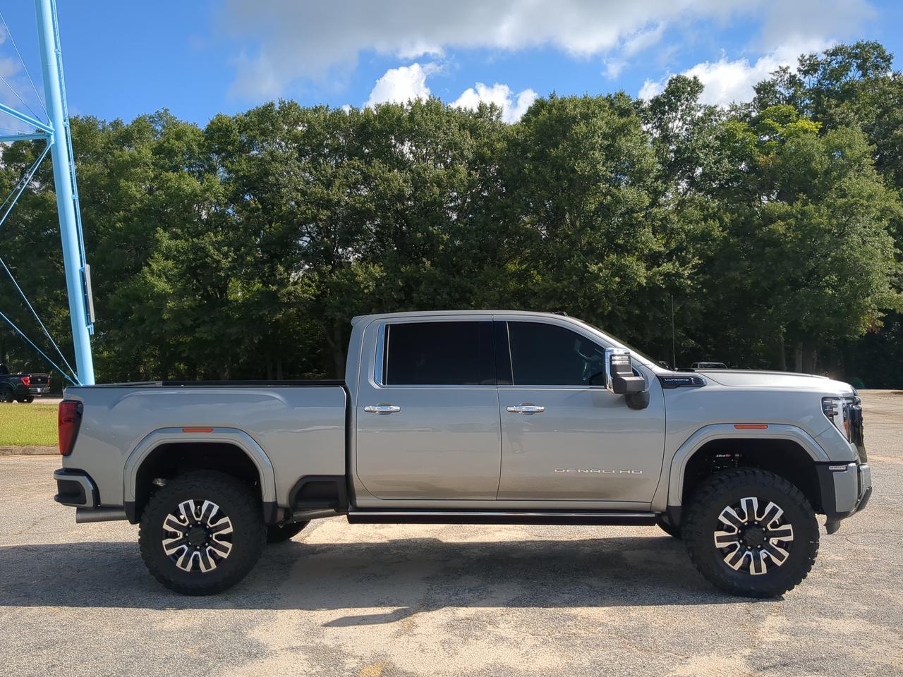 2025 GMC Sierra 2500HD Denali Ultimate Winder GA