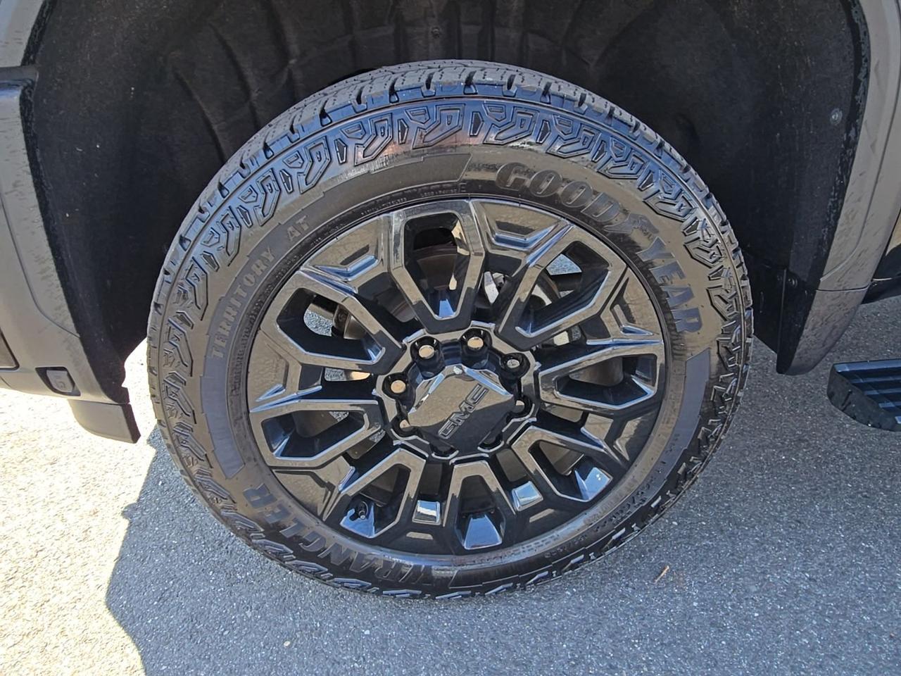 2025 GMC Sierra 2500HD Denali Ultimate Fredericksburg VA