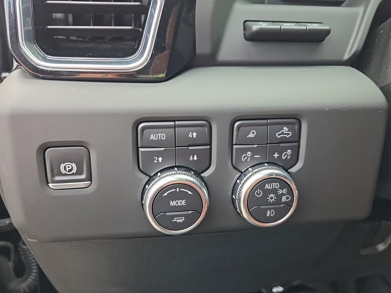 2025 GMC Sierra 2500HD Denali Ultimate Fredericksburg VA