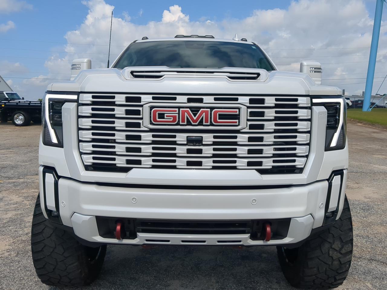 2025 GMC Sierra 2500HD Denali Winder GA