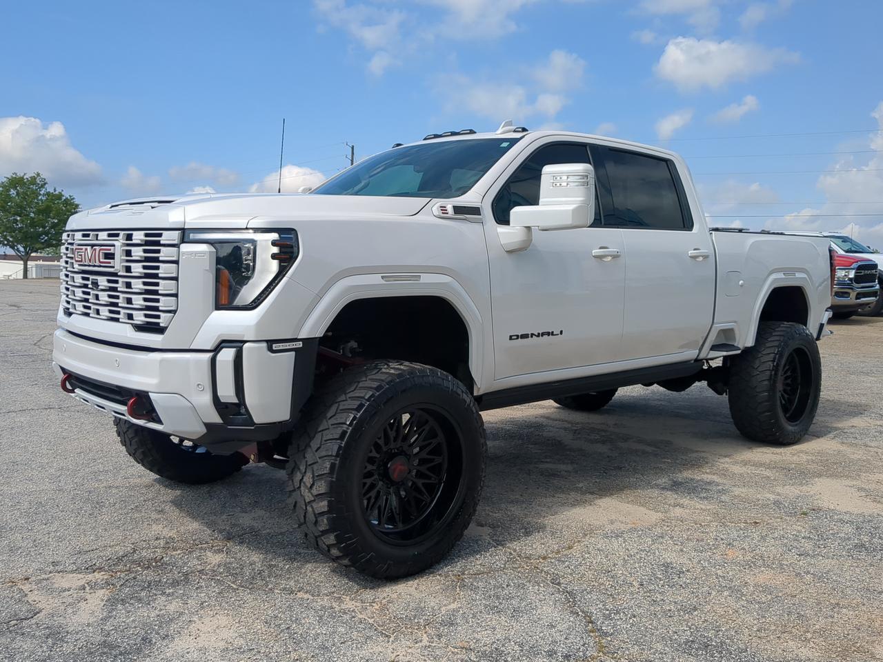 2025 GMC Sierra 2500HD Denali Winder GA