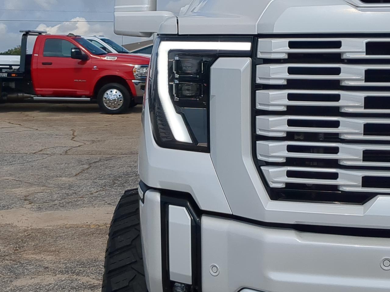 2025 GMC Sierra 2500HD Denali Winder GA
