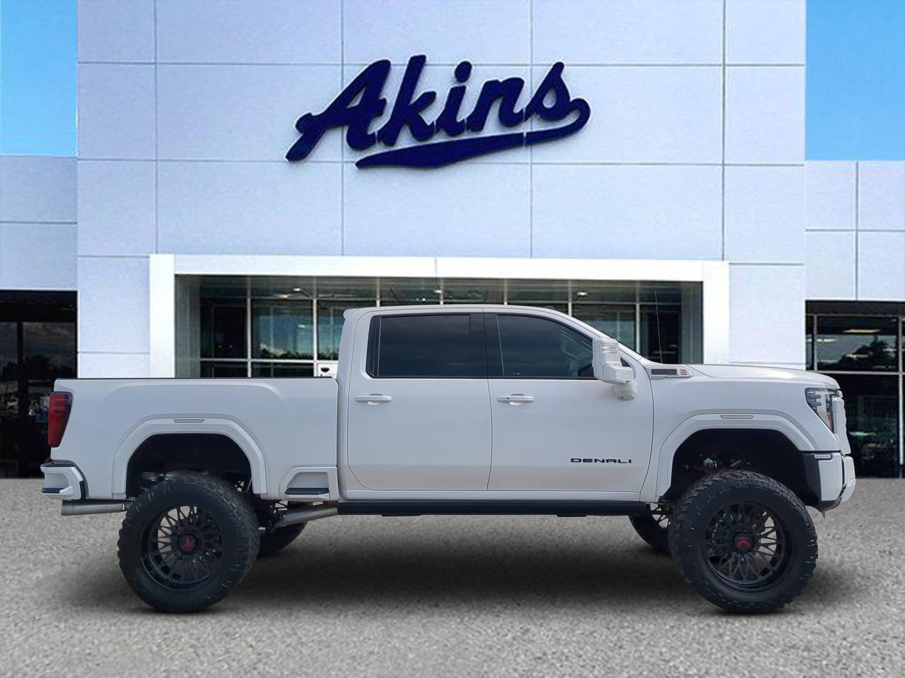 2025 GMC Sierra 2500HD Denali