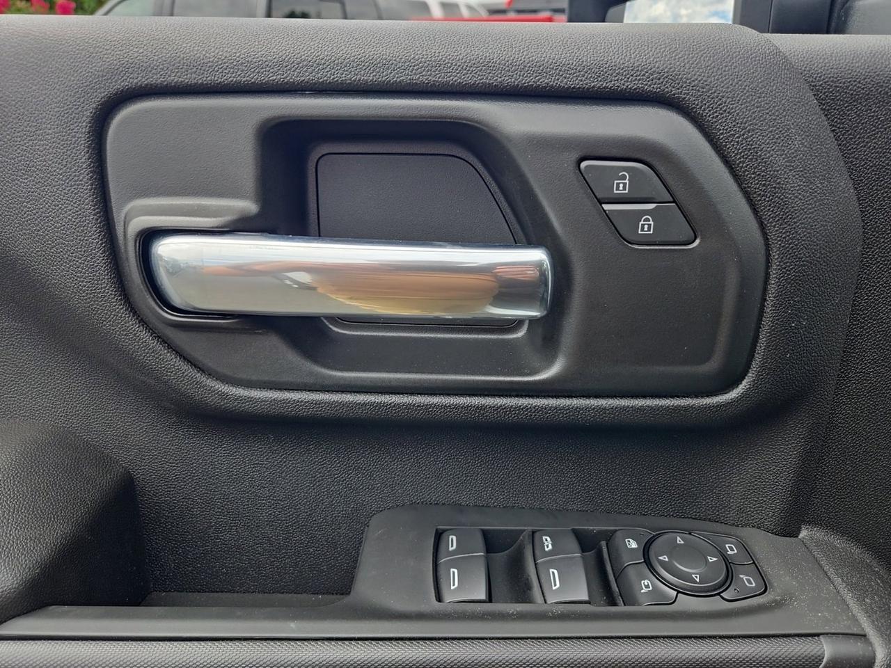 2025 GMC Sierra 2500HD Pro Fredericksburg VA
