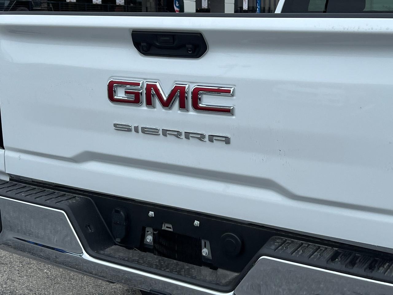 2025 GMC Sierra 2500HD Pro Hagerstown MD
