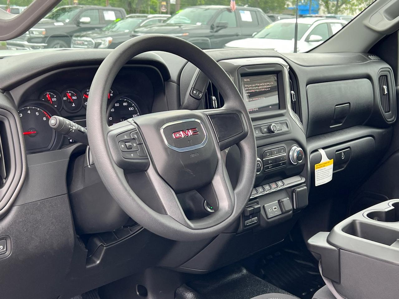 2025 GMC Sierra 2500HD Pro Hagerstown MD