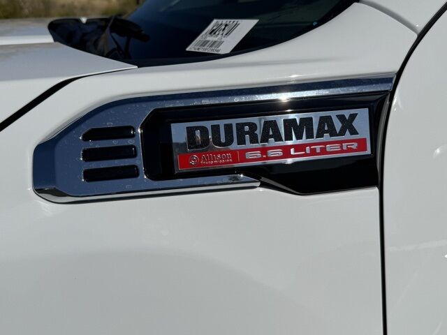 2025 GMC Sierra 2500HD SLT