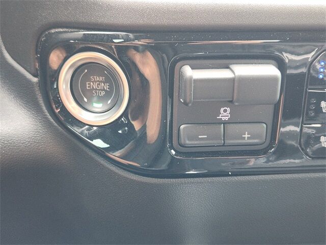 2025 GMC Sierra 2500HD SLT Grapevine TX