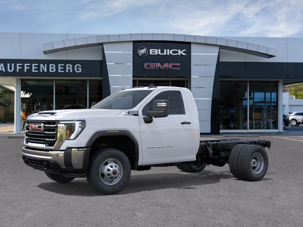 2025 GMC Sierra 3500 HD Chassis Cab Pro Carbondale IL