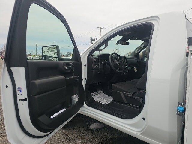 2025 GMC Sierra 3500 HD Chassis Cab Pro Carbondale IL