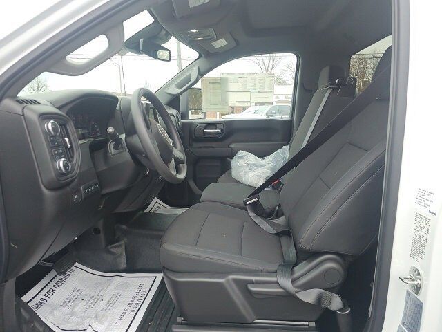 2025 GMC Sierra 3500 HD Chassis Cab Pro Carbondale IL