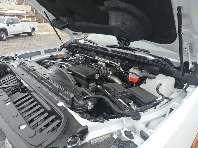 2025 GMC Sierra 3500 HD Chassis Cab Pro Carbondale IL