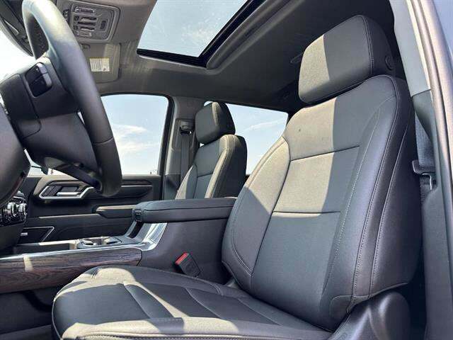 2025 GMC Sierra 3500 HD SLT