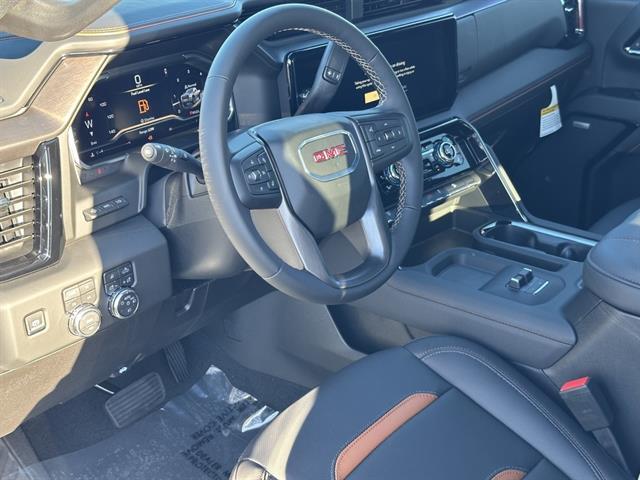 2025 GMC Sierra 3500HD 4WD Crew Cab Standard Bed AT4 Tucson AZ