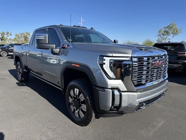 2025 GMC Sierra 3500HD 4WD Crew Cab Standard Bed Denali Tucson AZ