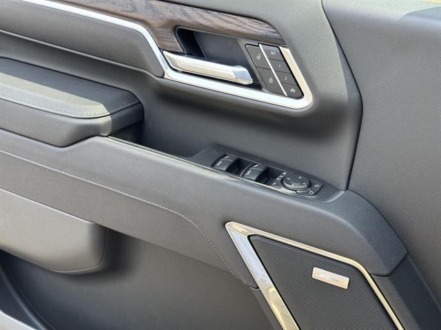 2025 GMC Sierra 3500HD 4WD Crew Cab Standard Bed SLT Tucson AZ