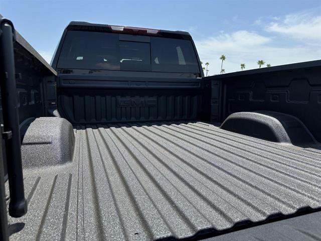 2025 GMC Sierra 3500HD 4WD Crew Cab Standard Bed SLT Tucson AZ
