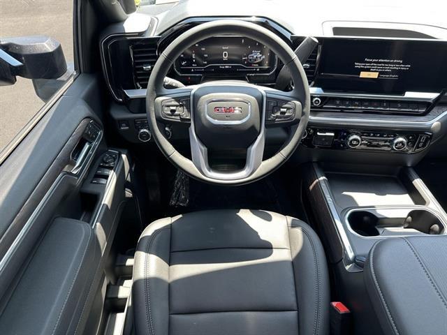 2025 GMC Sierra 3500HD 4WD Crew Cab Standard Bed SLT Tucson AZ