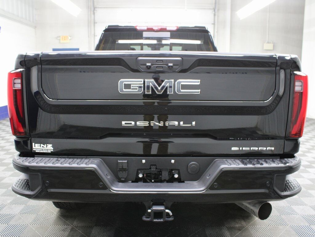 2025 GMC Sierra 3500HD 4x4 Crew Cab Denali Ultimate SRW Fond du Lac WI