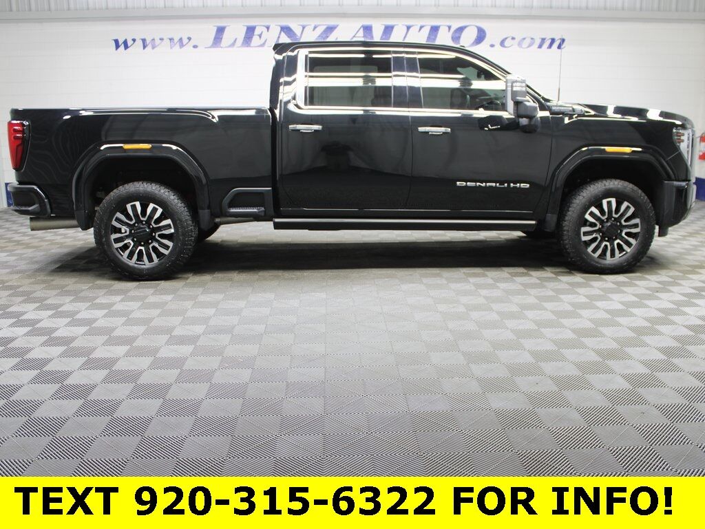 2025 GMC Sierra 3500HD 4x4 Crew Cab Denali Ultimate SRW Fond du Lac WI