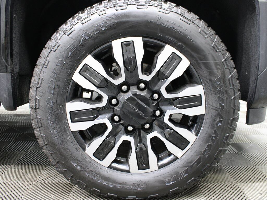 2025 GMC Sierra 3500HD 4x4 Crew Cab Denali Ultimate SRW Fond du Lac WI