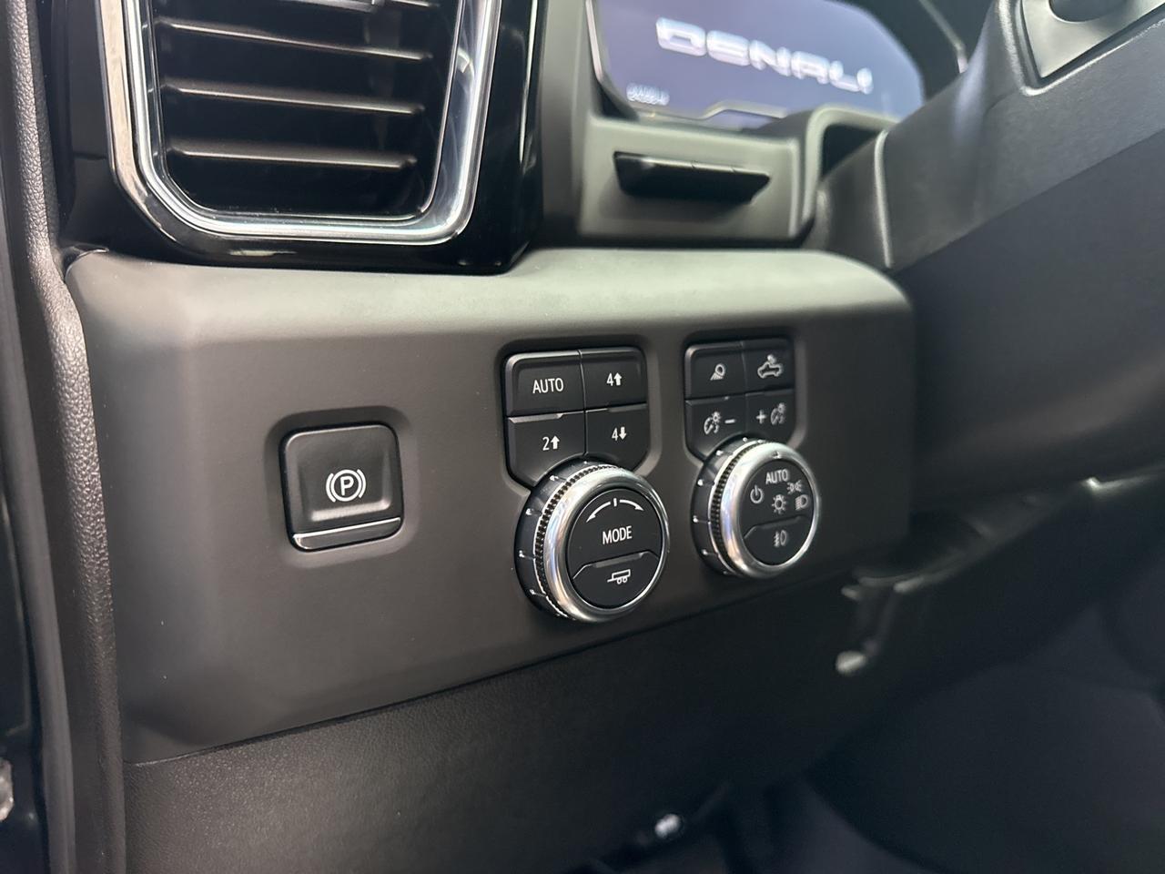 2025 GMC Sierra 3500HD Denali Bend OR