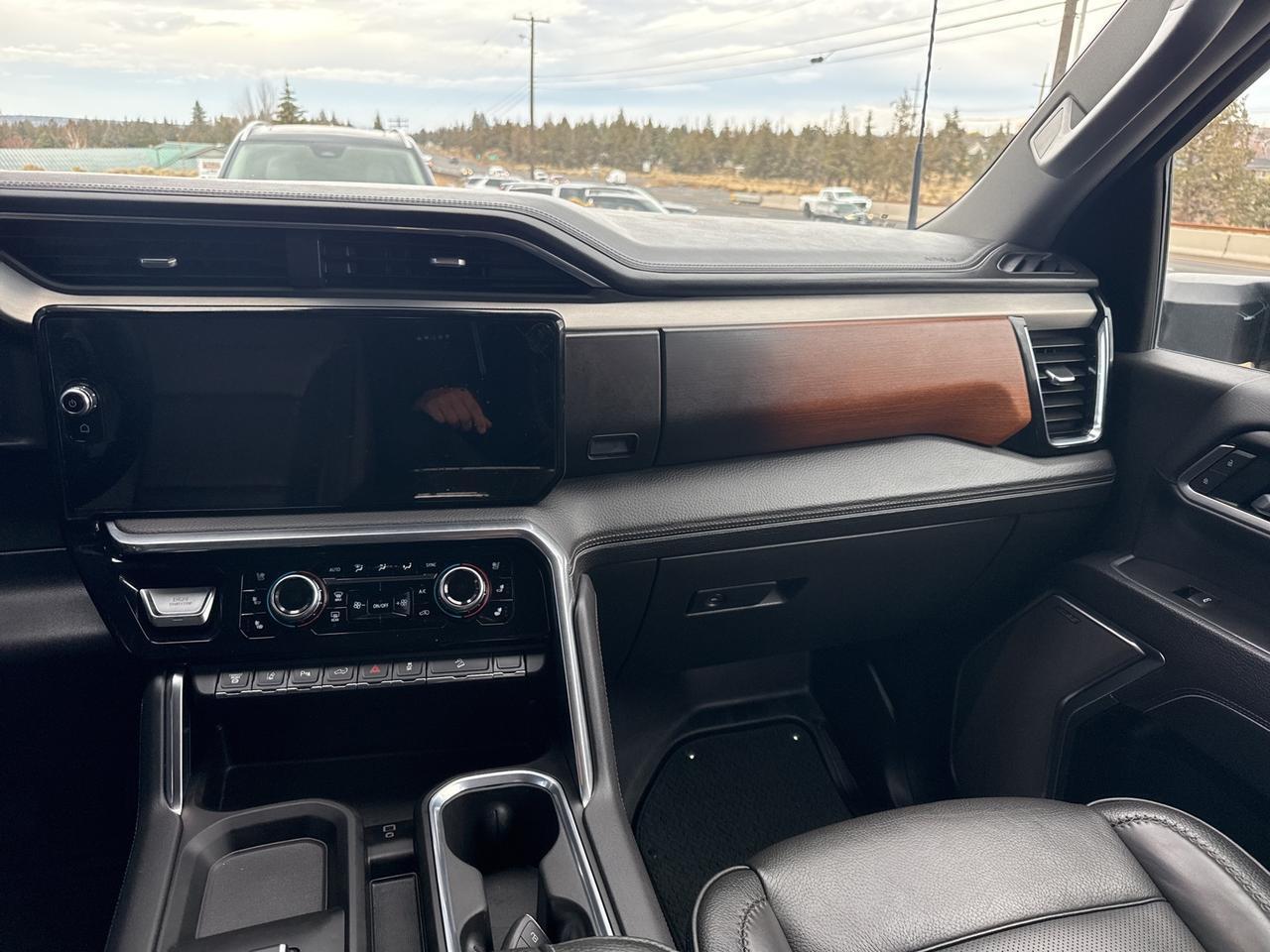 2025 GMC Sierra 3500HD Denali Bend OR