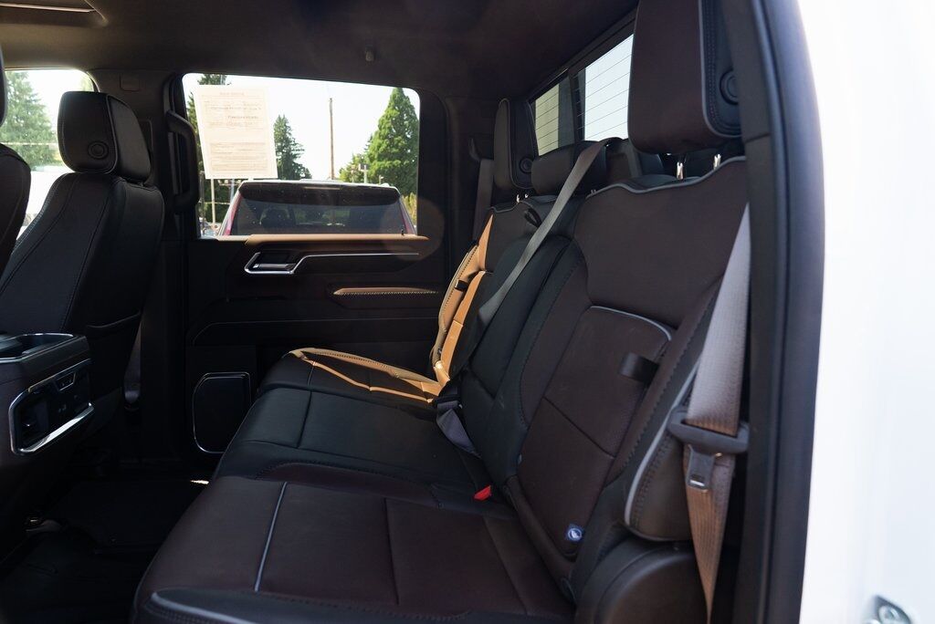 2025 GMC Sierra 3500HD Denali Milwaukie OR