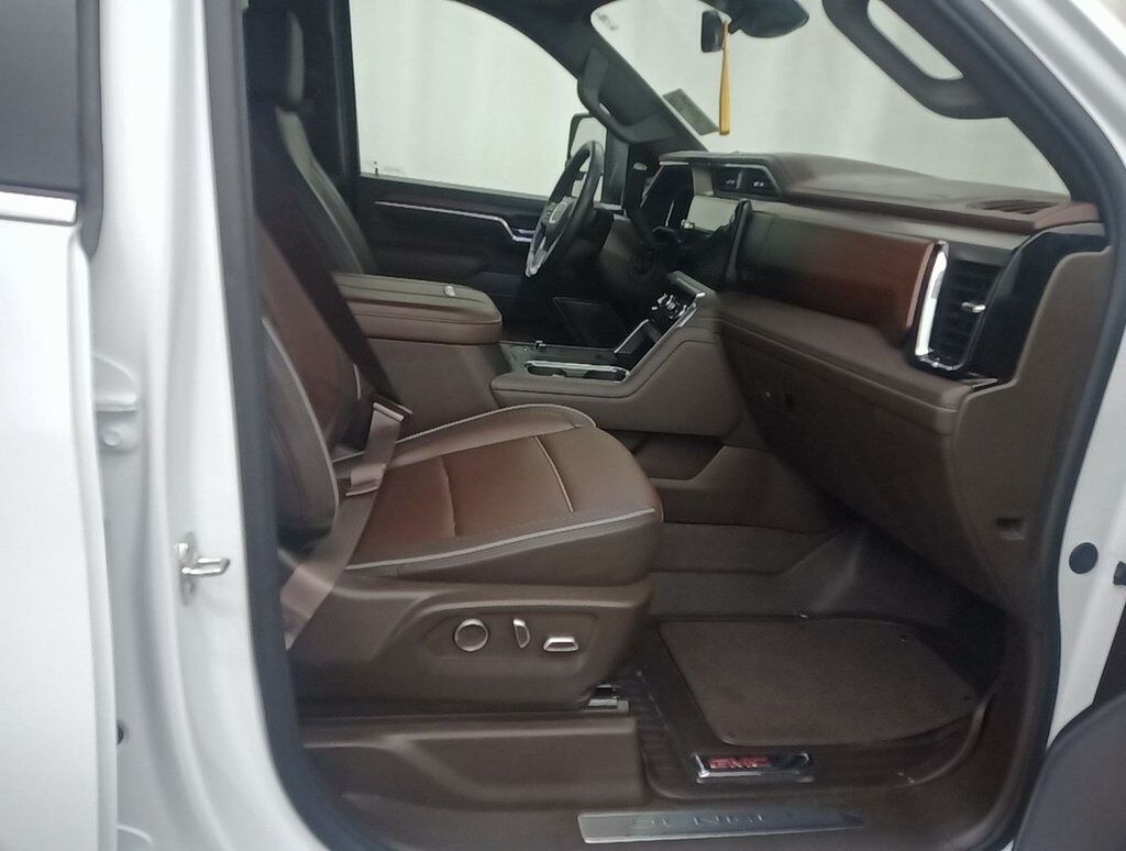 2025 GMC Sierra 3500HD Denali Milwaukie OR
