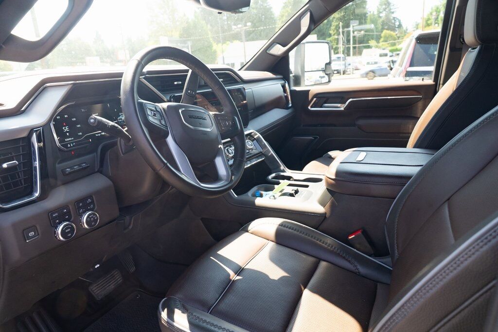 2025 GMC Sierra 3500HD Denali Milwaukie OR