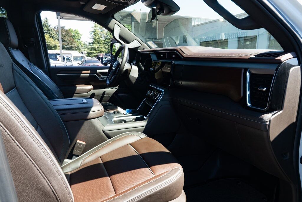 2025 GMC Sierra 3500HD Denali Milwaukie OR