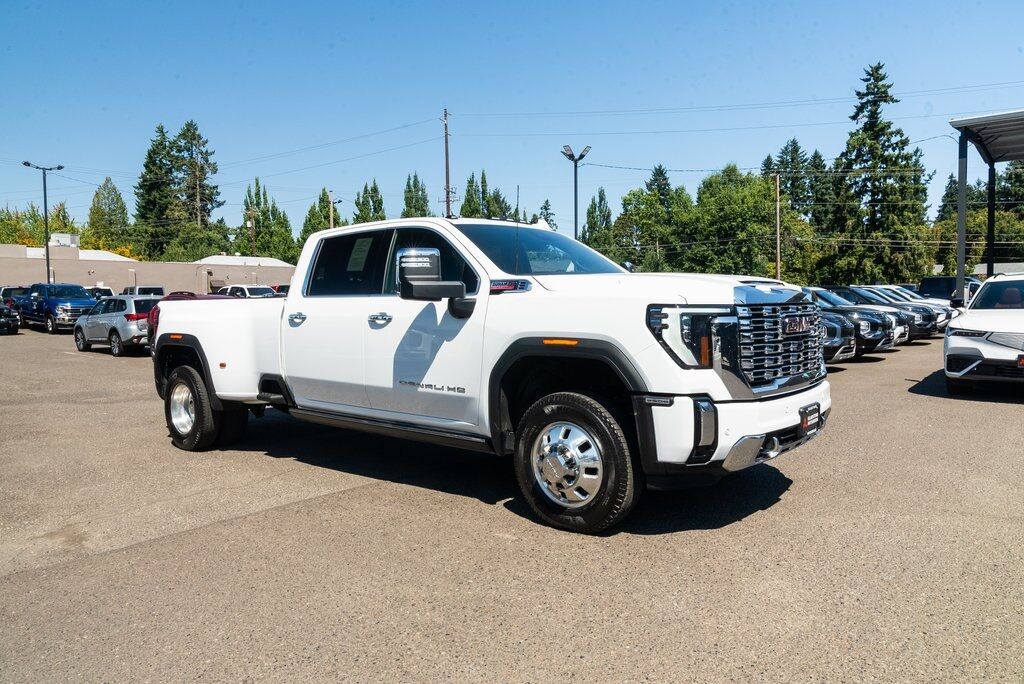 2025 GMC Sierra 3500HD Denali Milwaukie OR