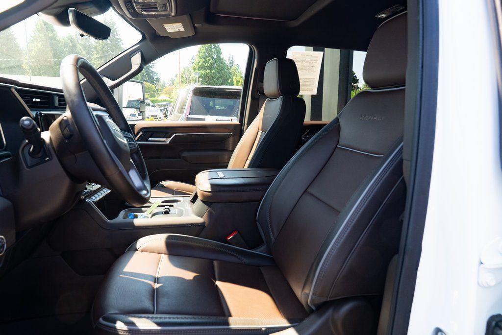 2025 GMC Sierra 3500HD Denali Milwaukie OR