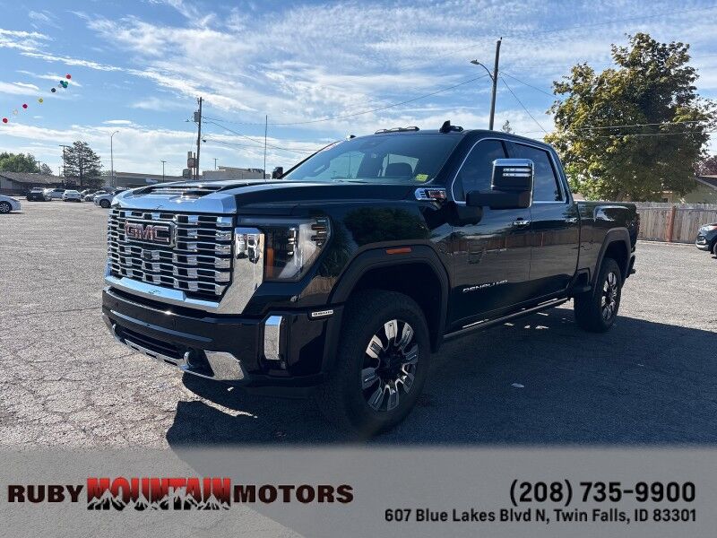 2025 GMC Sierra 3500HD Denali