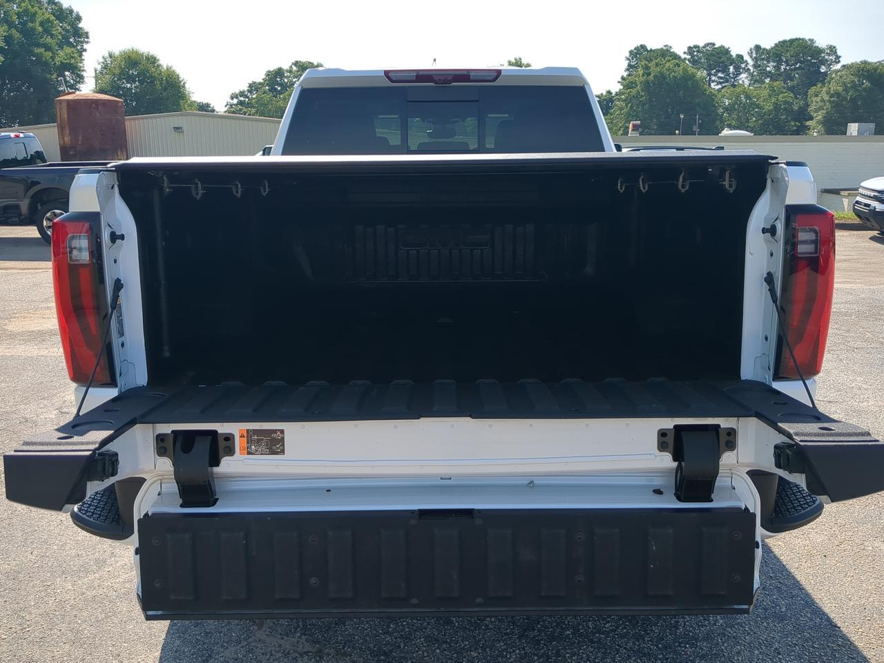 2025 GMC Sierra 3500HD Denali Ultimate Winder GA
