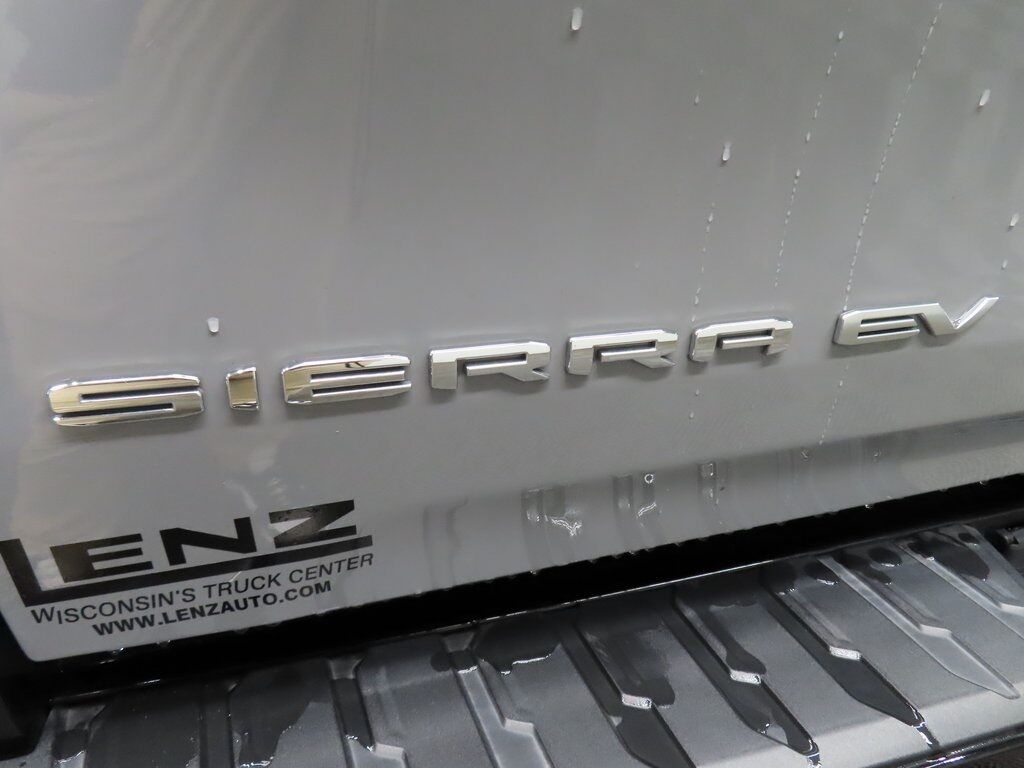 2025 GMC Sierra EV 4x4 Crew Cab Denali Fond du Lac WI